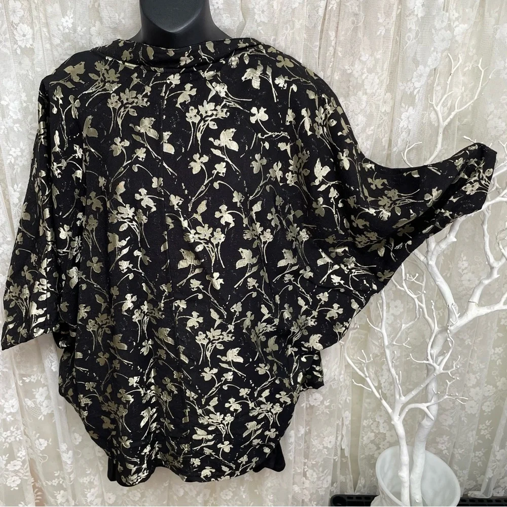 Zara W & B Collection Jacket. Stunning, Black & Gold Jacket - Picture 5 of 9